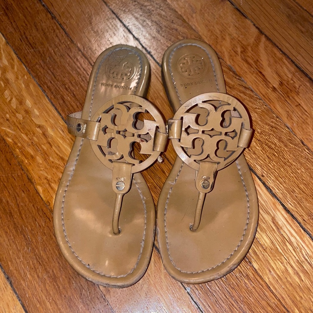 Tory Burch Branded Tan Sandals Size 7.5